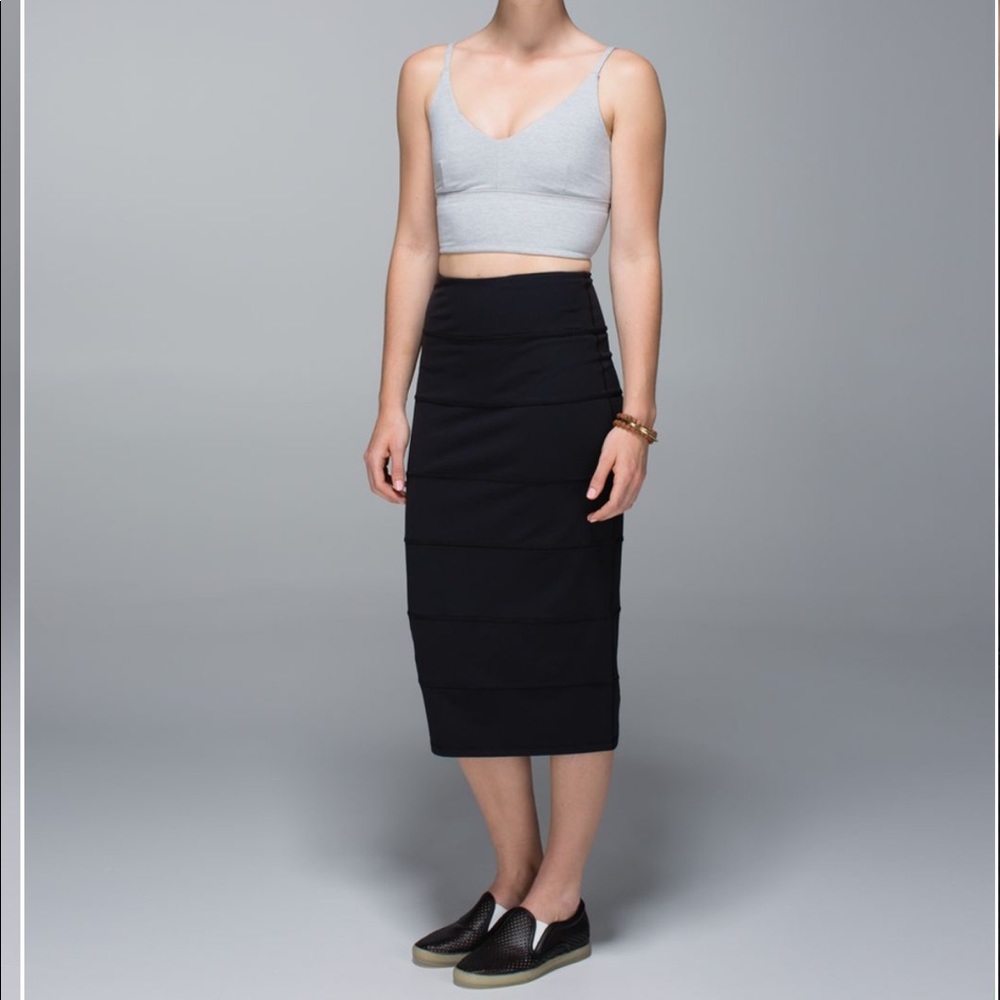 Lululemon Yoga Over Skirt, sz 8